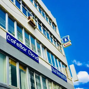 2* Guest house Cloud Sharing Hakata 1