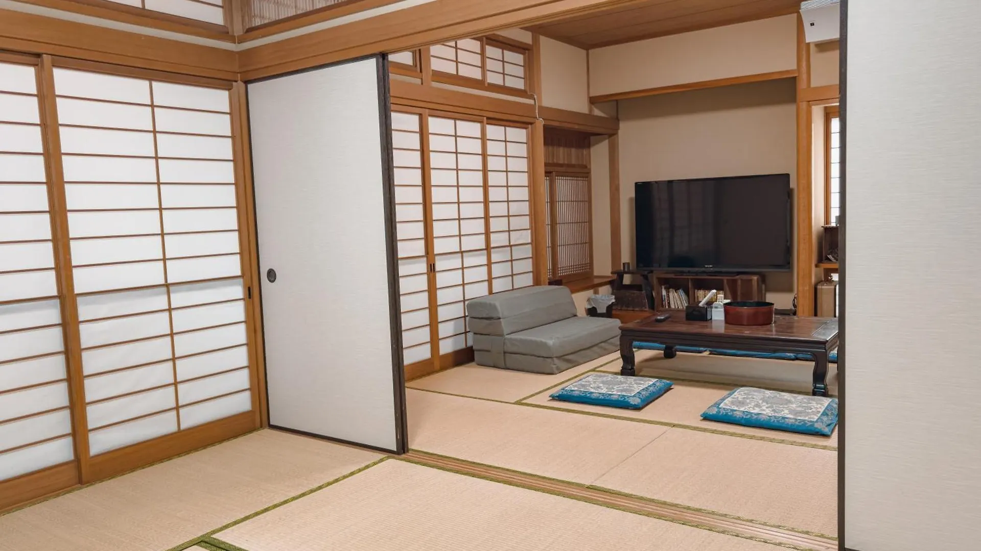 春吉庵 Hotel Fukuoka  Guest house Fukuoka (Fukuoka)