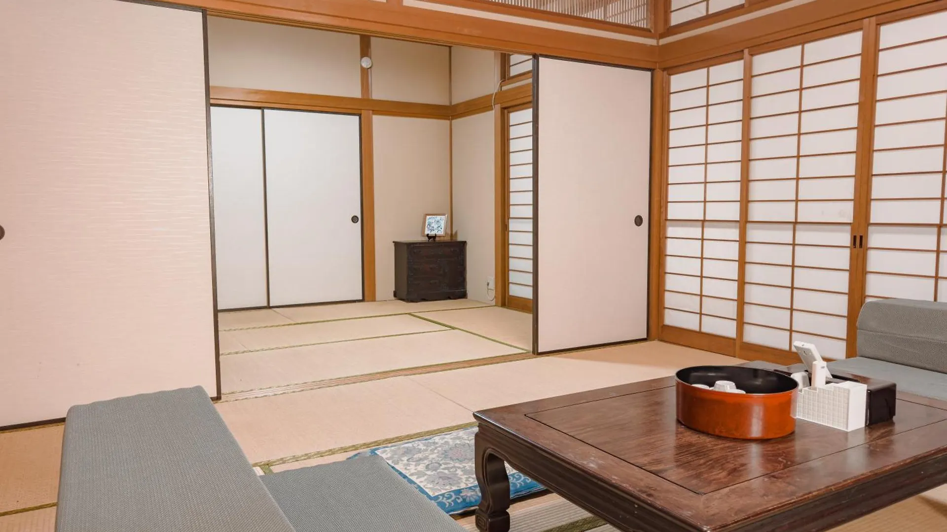 春吉庵 Hotel Fukuoka  0*, Fukuoka (Fukuoka) Japan